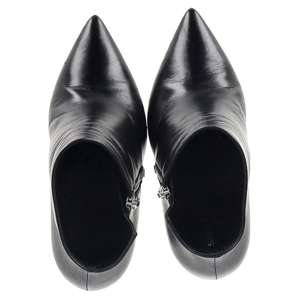Saint Laurent Pyramid-Heeled Ankle Boots in Black Leather - Picture 3 of 8